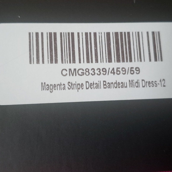 PrettyLittleThing - Picture 4 of 5